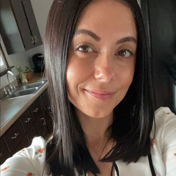 Meet your Posher, Bella. - Picture 1 of 1